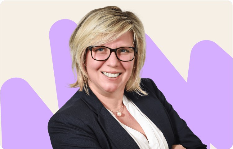 frau Nicole Expertin für Pflegeweiterbildungen